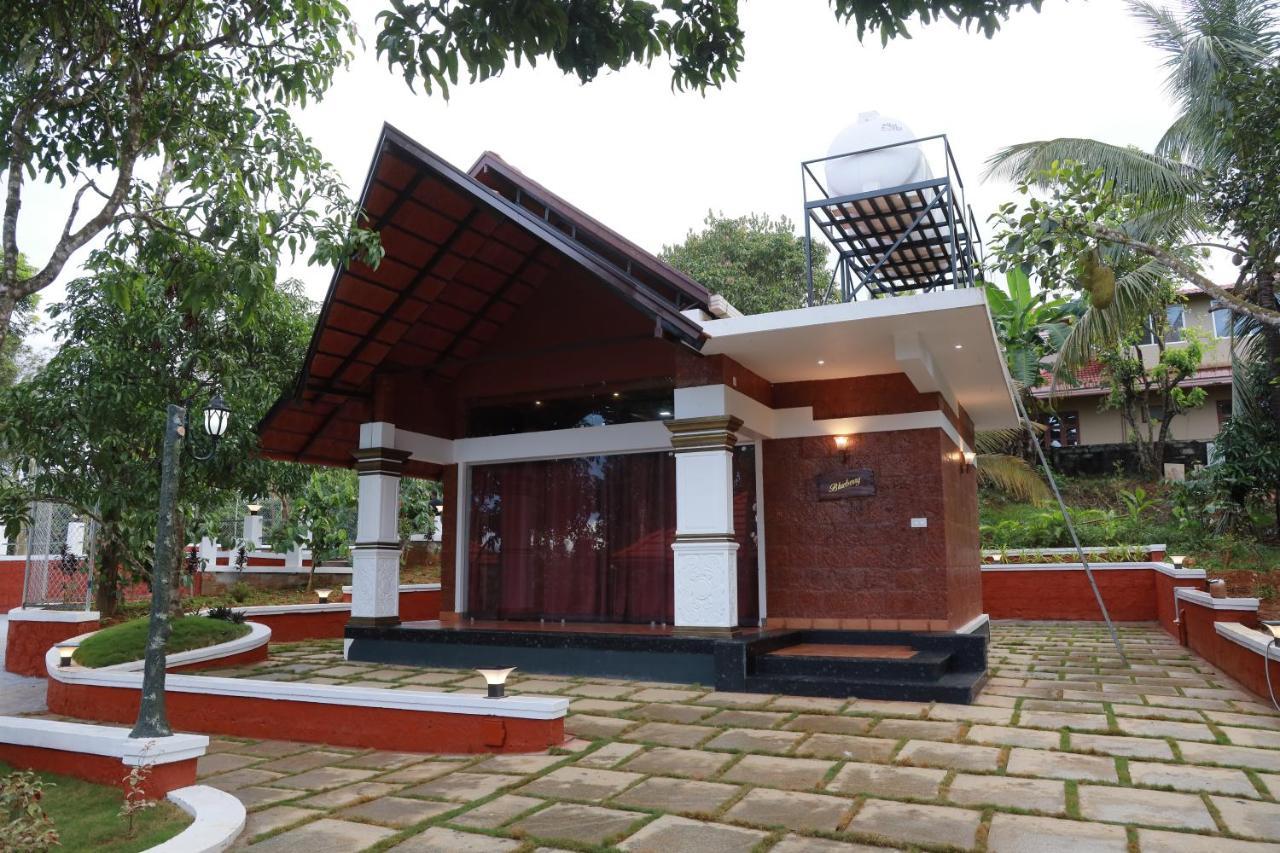 Miracle Holidays Bed and Breakfast Mananthavady Exterior foto